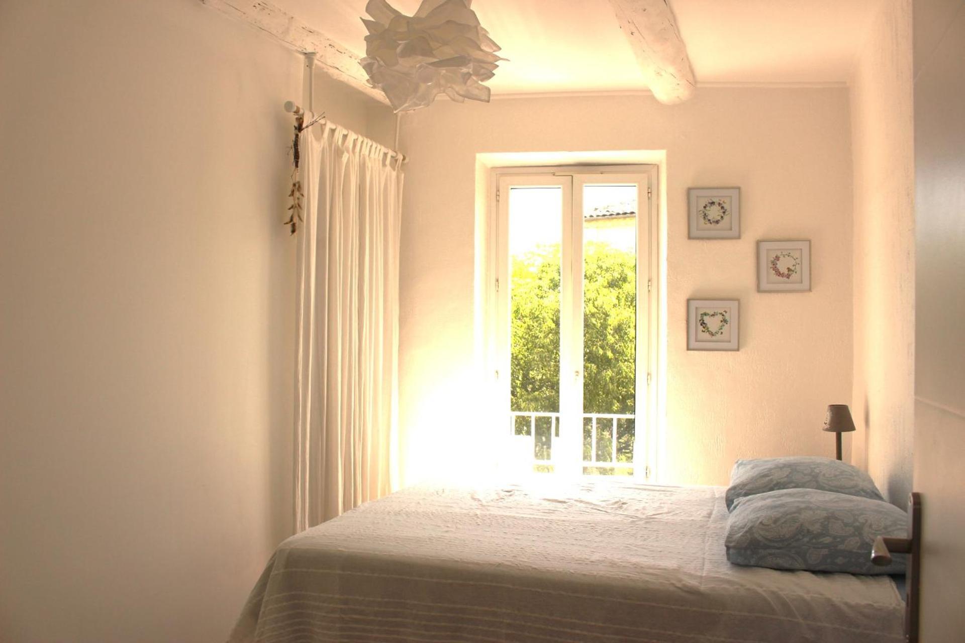 Joli Appartement Avec Balcon Au Coeur De Forcalquier Zewnętrze zdjęcie