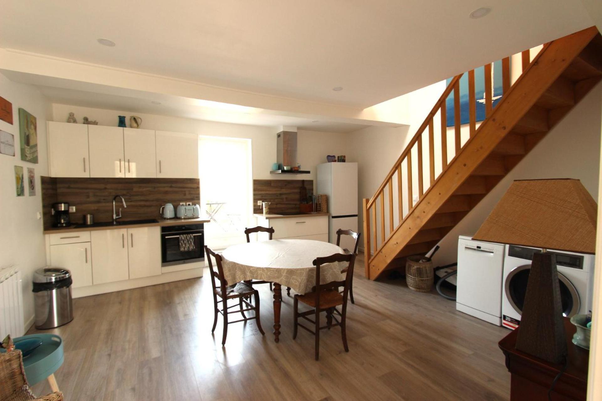 Joli Appartement Avec Balcon Au Coeur De Forcalquier Zewnętrze zdjęcie